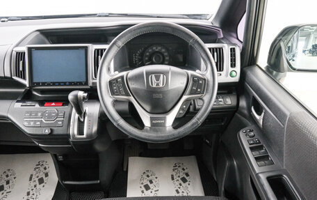 Honda Stepwgn IV, 2014 год, 1 569 000 рублей, 15 фотография