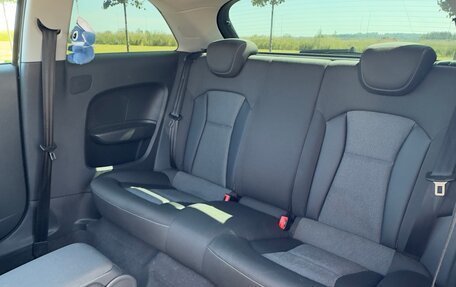 Audi A1, 2011 год, 930 000 рублей, 10 фотография