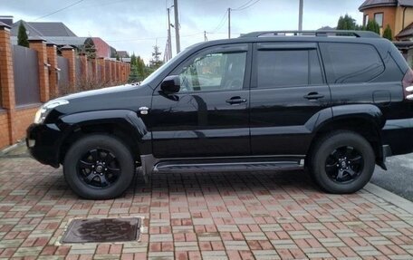 Toyota Land Cruiser Prado 120 рестайлинг, 2008 год, 2 200 000 рублей, 11 фотография