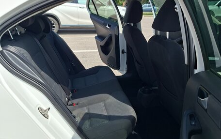 Volkswagen Jetta VI, 2014 год, 920 000 рублей, 15 фотография