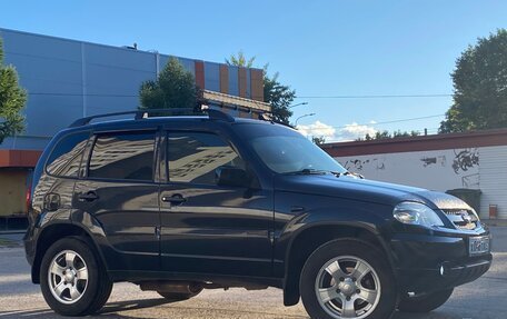 Chevrolet Niva I рестайлинг, 2010 год, 490 000 рублей, 4 фотография