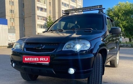 Chevrolet Niva I рестайлинг, 2010 год, 490 000 рублей, 10 фотография
