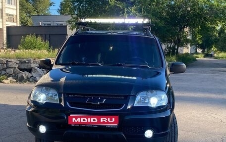 Chevrolet Niva I рестайлинг, 2010 год, 490 000 рублей, 11 фотография
