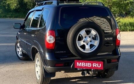 Chevrolet Niva I рестайлинг, 2010 год, 490 000 рублей, 6 фотография
