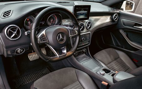 Mercedes-Benz CLA, 2015 год, 1 595 000 рублей, 13 фотография