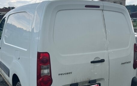 Peugeot Partner II рестайлинг 2, 2012 год, 550 000 рублей, 4 фотография