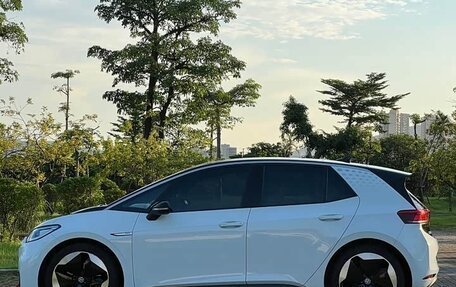 Volkswagen ID.3 I, 2022 год, 1 770 000 рублей, 6 фотография