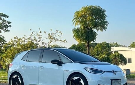 Volkswagen ID.3 I, 2022 год, 1 770 000 рублей, 3 фотография