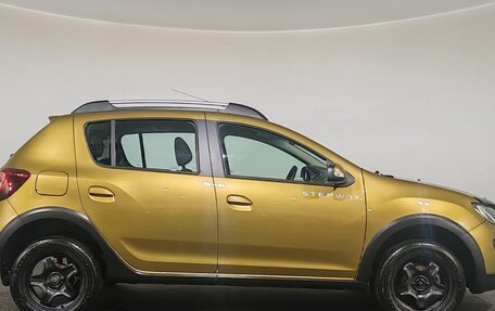 Renault Sandero II рестайлинг, 2017 год, 800 000 рублей, 4 фотография