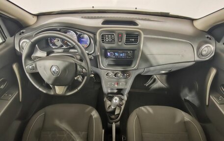 Renault Sandero II рестайлинг, 2017 год, 800 000 рублей, 10 фотография