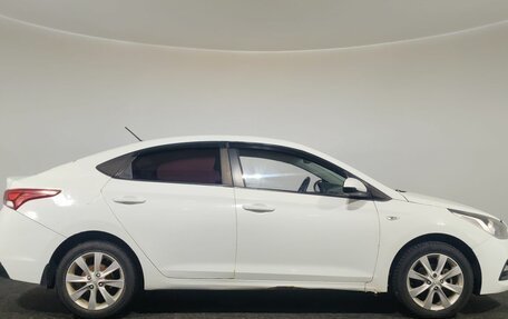 Hyundai Solaris II рестайлинг, 2018 год, 450 000 рублей, 4 фотография