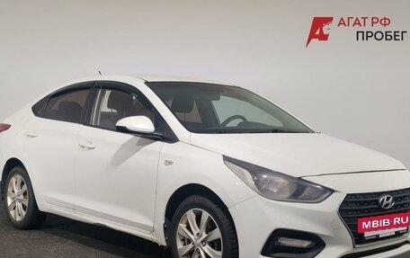Hyundai Solaris II рестайлинг, 2018 год, 450 000 рублей, 3 фотография