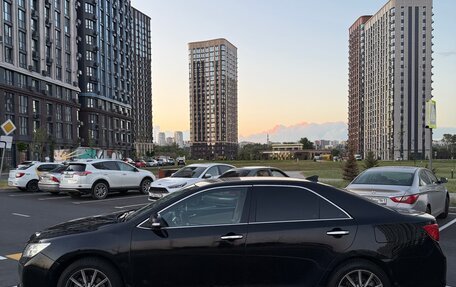 Toyota Camry, 2013 год, 1 280 000 рублей, 4 фотография