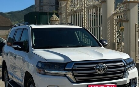 Toyota Land Cruiser 200, 2009 год, 2 720 000 рублей, 3 фотография
