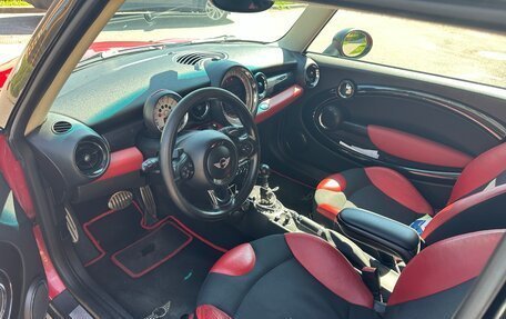 MINI Hatch, 2011 год, 1 050 000 рублей, 6 фотография