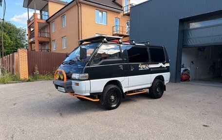 Mitsubishi Delica III, 1991 год, 1 250 000 рублей, 2 фотография