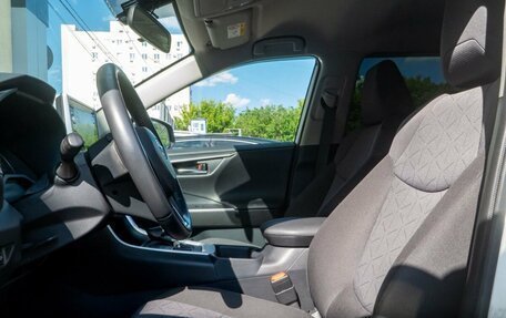 Toyota RAV4, 2020 год, 3 120 000 рублей, 17 фотография