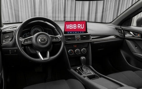 Mazda CX-4, 2023 год, 2 820 000 рублей, 7 фотография
