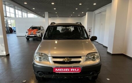 Chevrolet Niva I рестайлинг, 2011 год, 495 000 рублей, 8 фотография