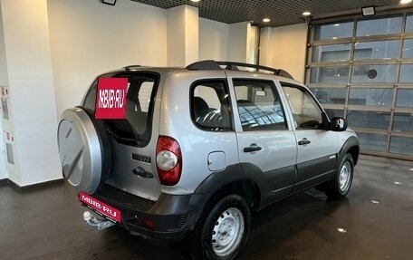 Chevrolet Niva I рестайлинг, 2011 год, 495 000 рублей, 3 фотография