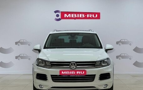 Volkswagen Touareg III, 2013 год, 1 899 000 рублей, 2 фотография