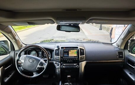 Toyota Land Cruiser 200, 2013 год, 3 650 000 рублей, 1 фотография