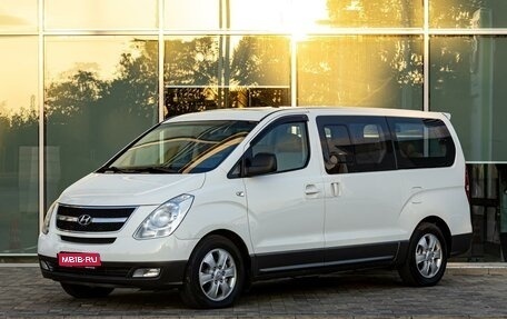 Hyundai Grand Starex Grand Starex I рестайлинг 2, 2010 год, 1 495 000 рублей, 1 фотография
