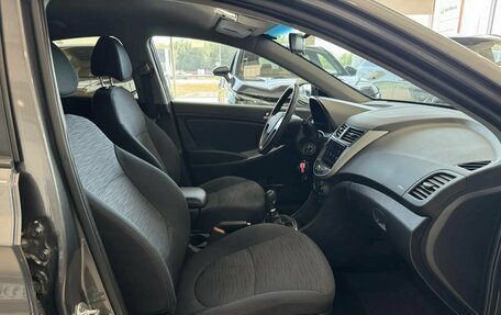Hyundai Solaris II рестайлинг, 2016 год, 950 000 рублей, 18 фотография