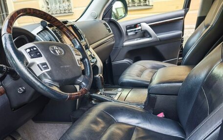 Toyota Land Cruiser 200, 2013 год, 3 650 000 рублей, 9 фотография