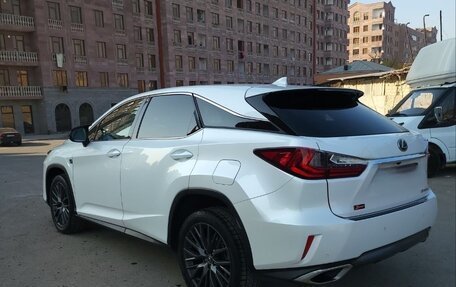 Lexus RX IV рестайлинг, 2019 год, 3 250 000 рублей, 4 фотография