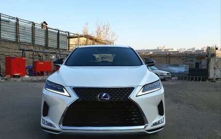 Lexus RX IV рестайлинг, 2019 год, 3 250 000 рублей, 2 фотография