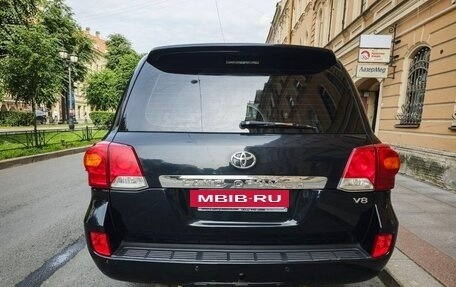 Toyota Land Cruiser 200, 2013 год, 3 650 000 рублей, 18 фотография
