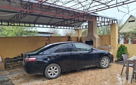 Toyota Camry, 2010 год, 850 000 рублей, 4 фотография