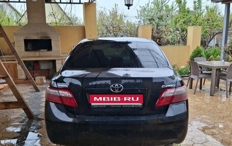Toyota Camry, 2010 год, 850 000 рублей, 6 фотография