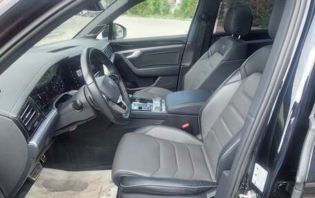 Volkswagen Touareg III, 2021 год, 6 900 000 рублей, 26 фотография