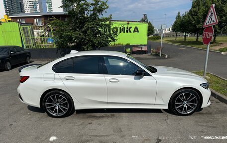 BMW 3 серия, 2019 год, 3 200 000 рублей, 12 фотография