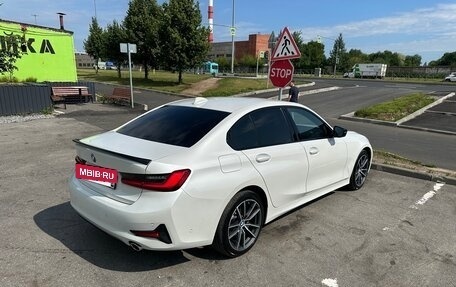 BMW 3 серия, 2019 год, 3 200 000 рублей, 11 фотография