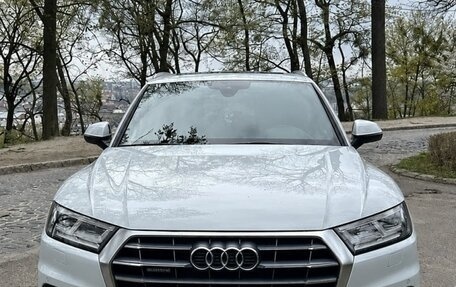 Audi Q5, 2019 год, 2 950 000 рублей, 3 фотография