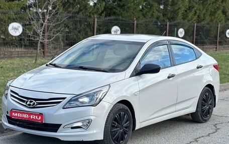 Hyundai Solaris II рестайлинг, 2014 год, 650 000 рублей, 1 фотография