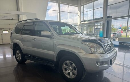 Toyota Land Cruiser Prado 120 рестайлинг, 2006 год, 1 595 000 рублей, 3 фотография
