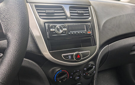 Hyundai Solaris II рестайлинг, 2012 год, 648 900 рублей, 9 фотография