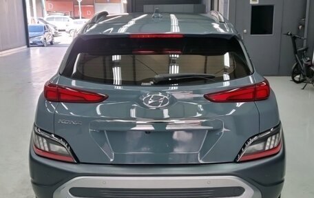 Hyundai Kona I, 2022 год, 1 890 000 рублей, 4 фотография