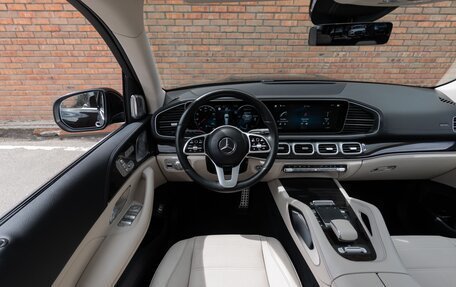 Mercedes-Benz GLS, 2020 год, 9 500 000 рублей, 16 фотография
