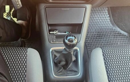 Volkswagen Tiguan I, 2011 год, 990 000 рублей, 8 фотография