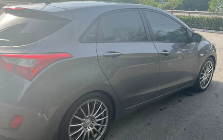 Hyundai i30 II рестайлинг, 2013 год, 950 000 рублей, 4 фотография