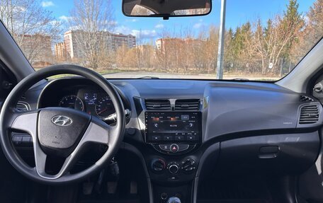 Hyundai Solaris II рестайлинг, 2014 год, 650 000 рублей, 8 фотография