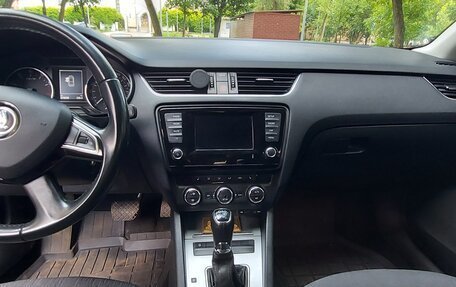Skoda Octavia, 2013 год, 1 200 000 рублей, 11 фотография
