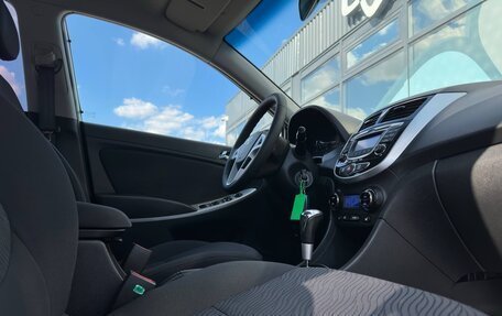Hyundai Solaris II рестайлинг, 2012 год, 977 000 рублей, 7 фотография
