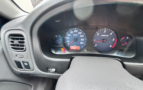 Nissan NP300, 2010 год, 1 050 000 рублей, 6 фотография