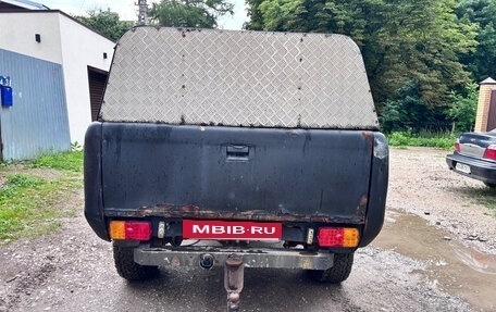 Nissan NP300, 2010 год, 1 050 000 рублей, 10 фотография
